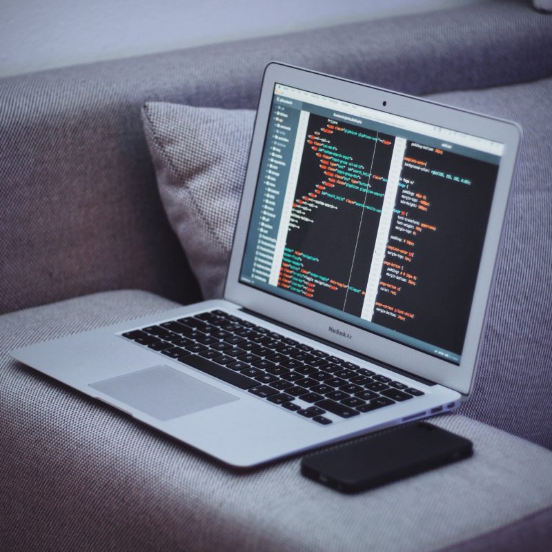 Europäischer KI-Führerschein - Wegbereiter für die künstliche Intelligenz Quelle : Unsplash