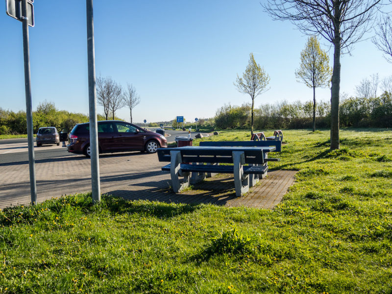 Autobahnkreuze und -verkehr, Servicebereich, Ausfahrten