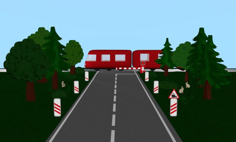Bahnübergang mit Zug, Andreaskreuz und Verkehrsschild, Bäumen und Häschen